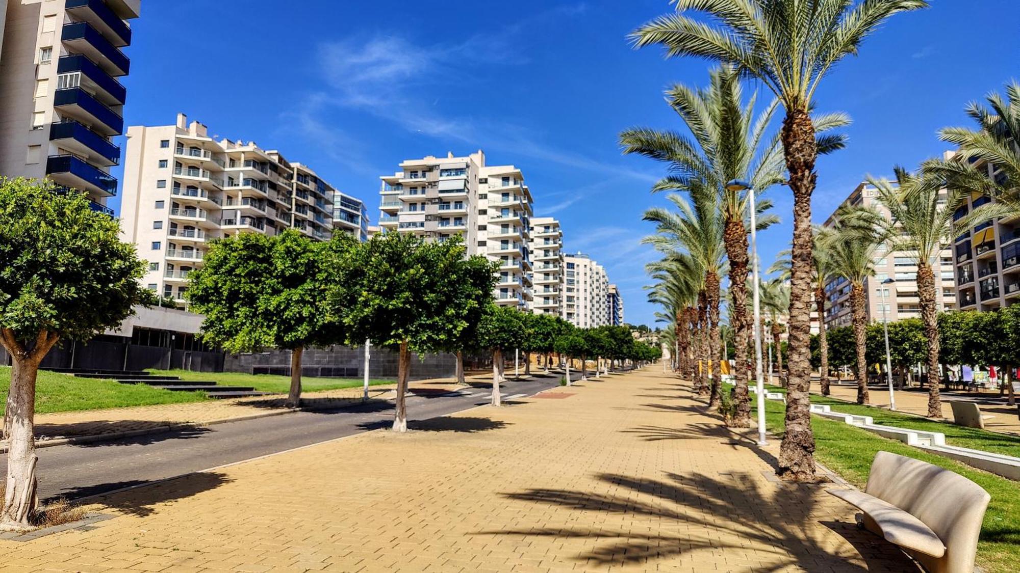 Cala Alta Relax Apartment Бенидорм Екстериор снимка